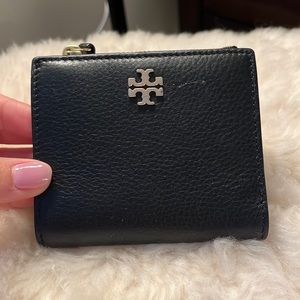 Tory Burch wallet